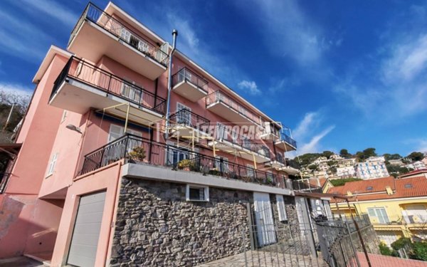 appartamento in vendita ad Andora