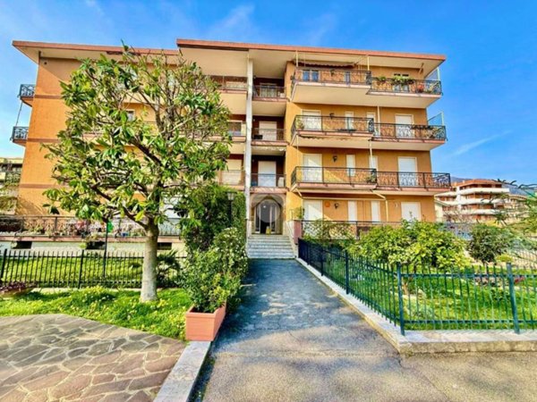 appartamento in vendita ad Andora