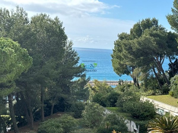 appartamento in vendita ad Andora