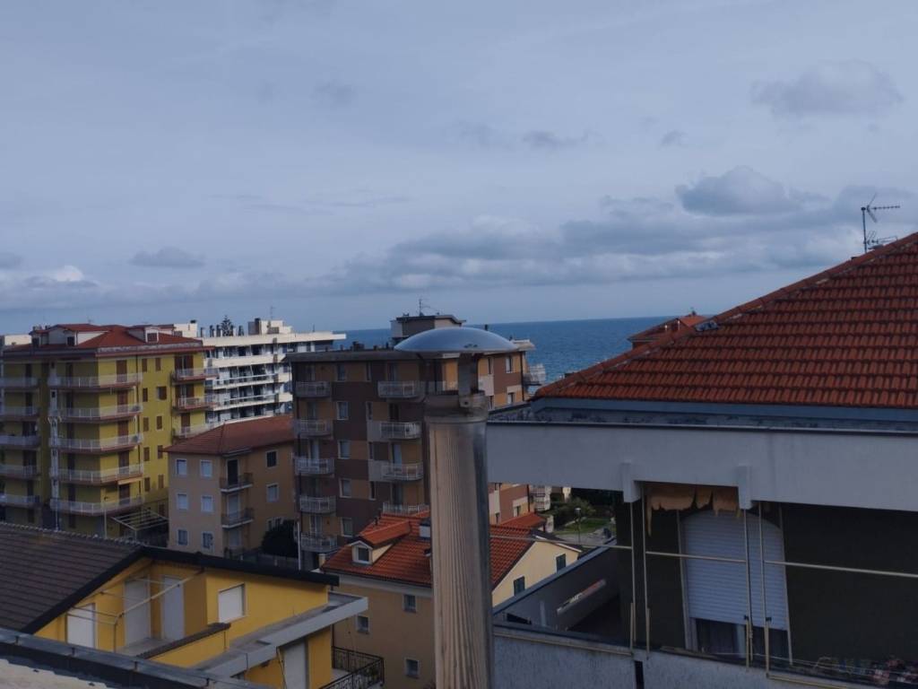 appartamento in vendita ad Andora