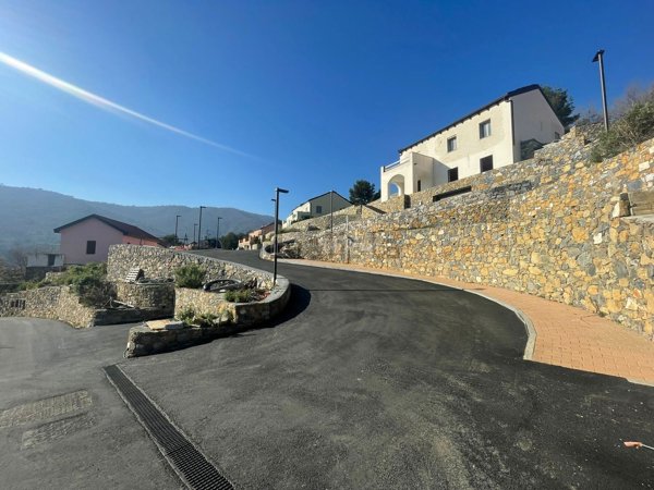 appartamento in vendita ad Andora