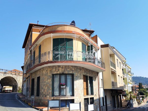 appartamento in vendita ad Andora