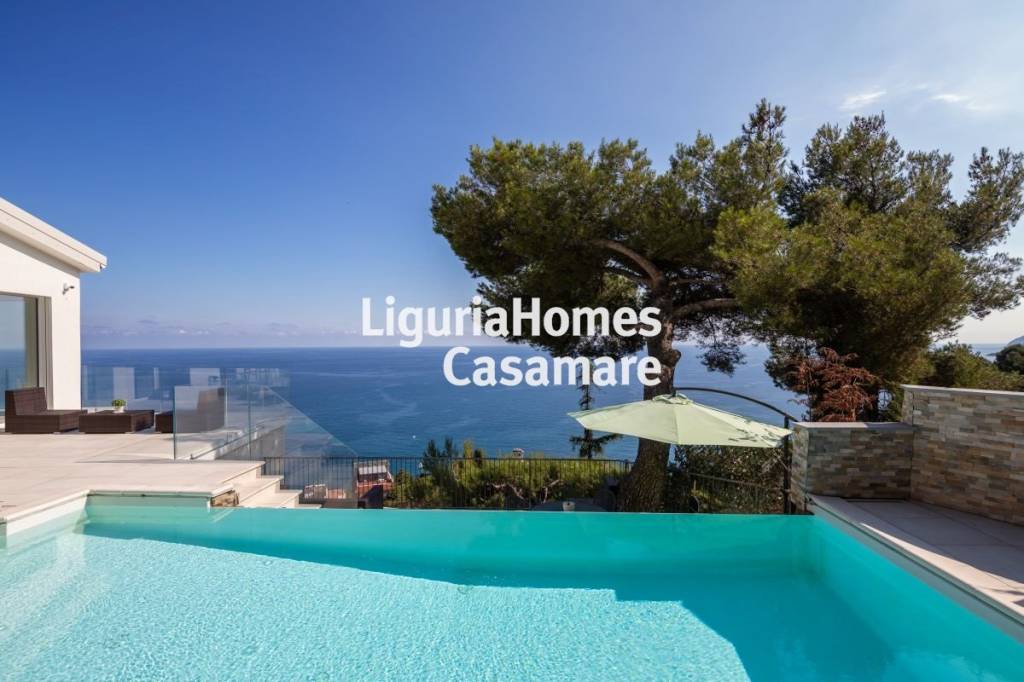 casa indipendente in vendita ad Andora