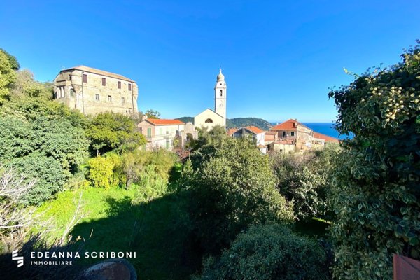 casa indipendente in vendita ad Andora in zona Rollo