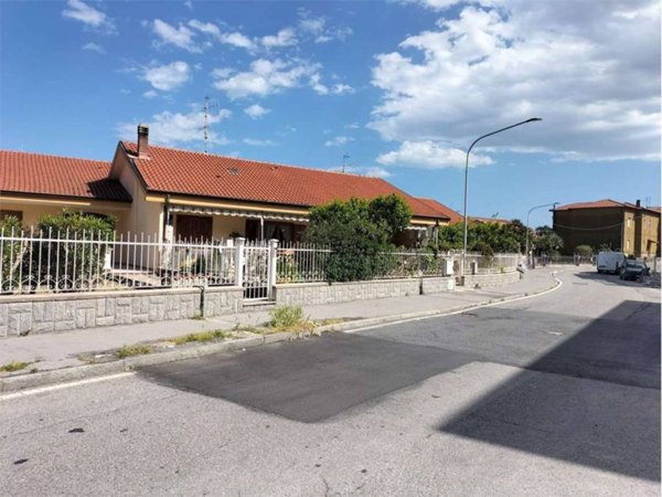 casa indipendente in vendita ad Andora