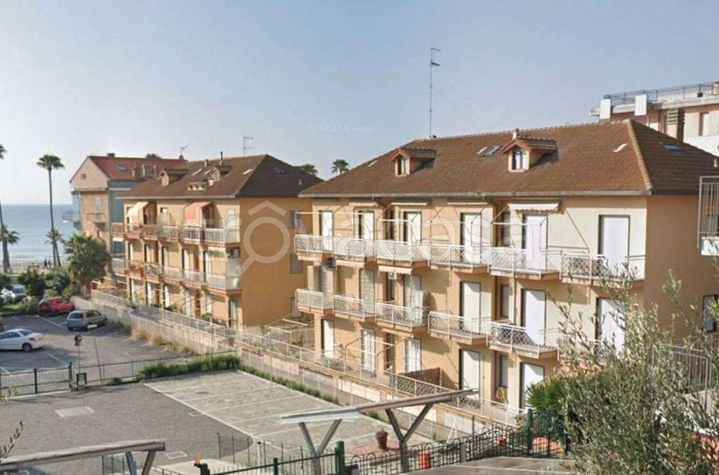 appartamento in vendita ad Andora