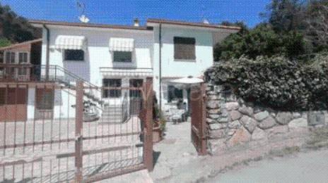 casa indipendente in vendita ad Andora