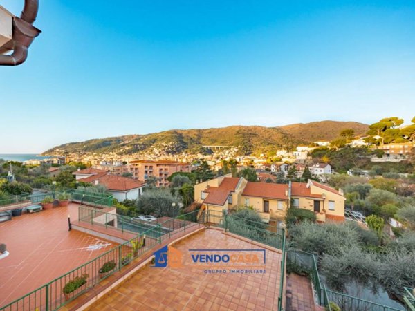 appartamento in vendita ad Andora