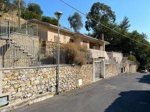 casa indipendente in vendita ad Andora