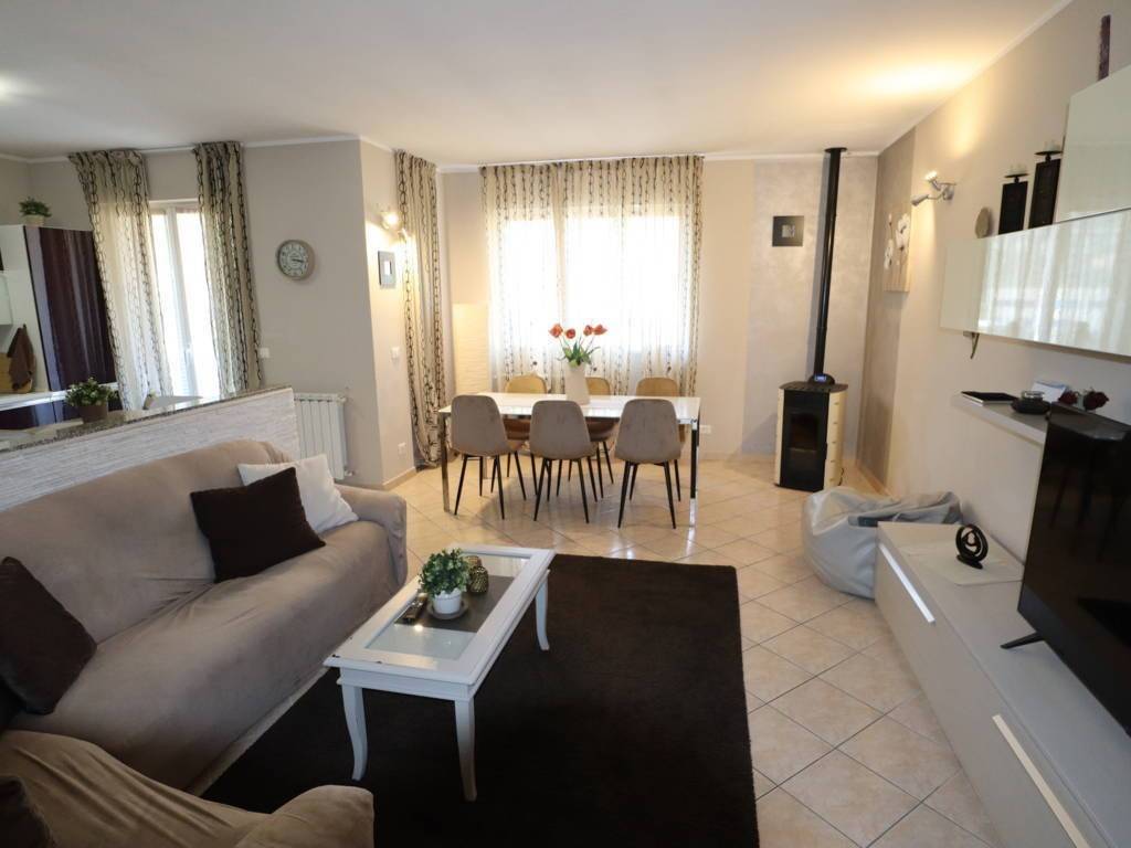 appartamento in vendita ad Andora in zona Molino