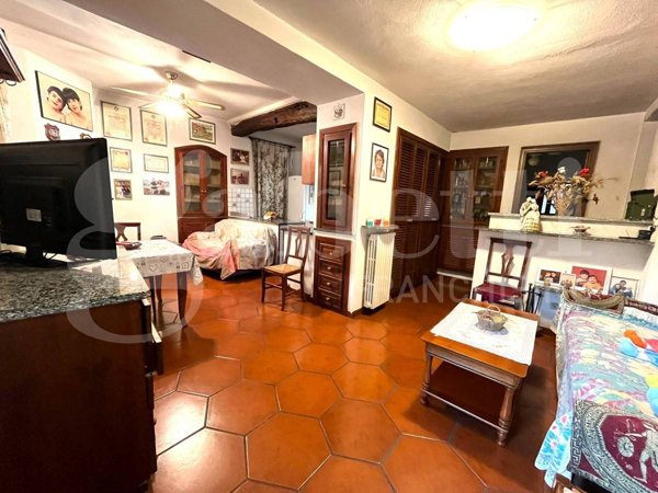 appartamento in vendita ad Andora in zona San Bartolomeo