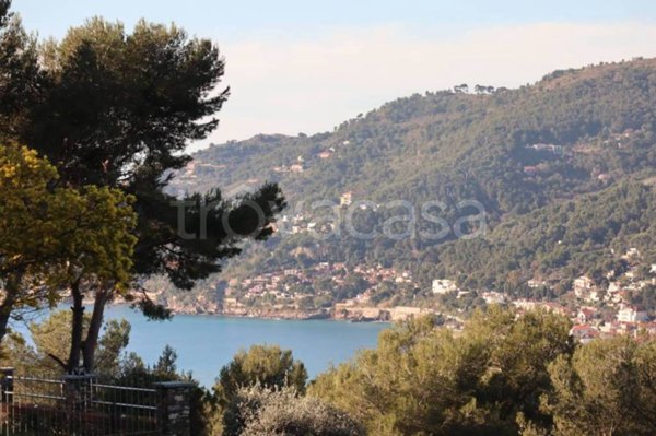 appartamento in vendita ad Andora