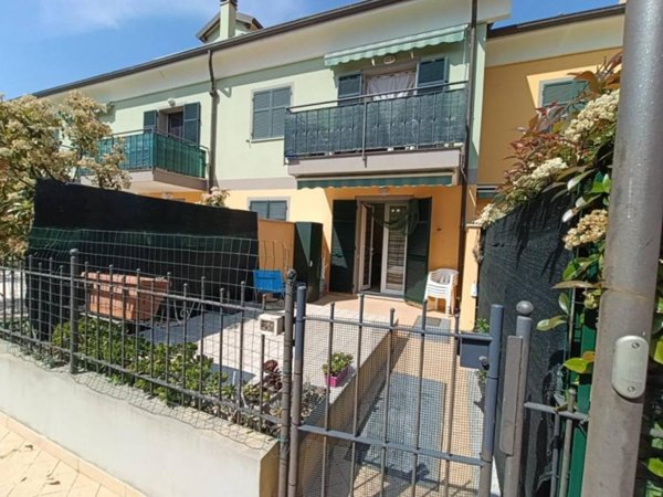 appartamento in vendita ad Andora in zona Molino