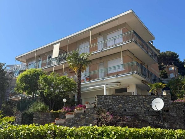 appartamento in vendita ad Andora