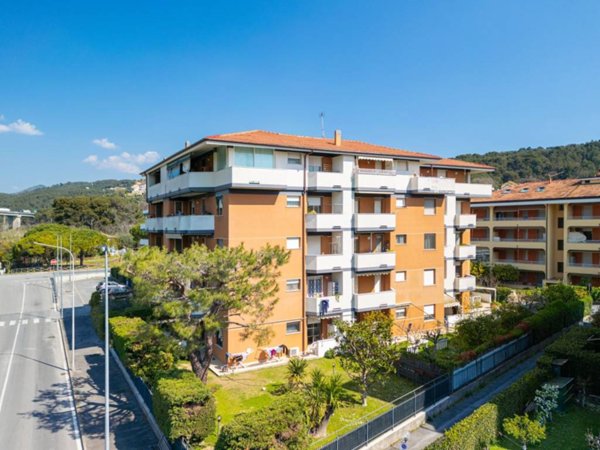 appartamento in vendita ad Andora