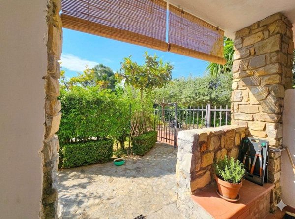 appartamento in vendita ad Andora