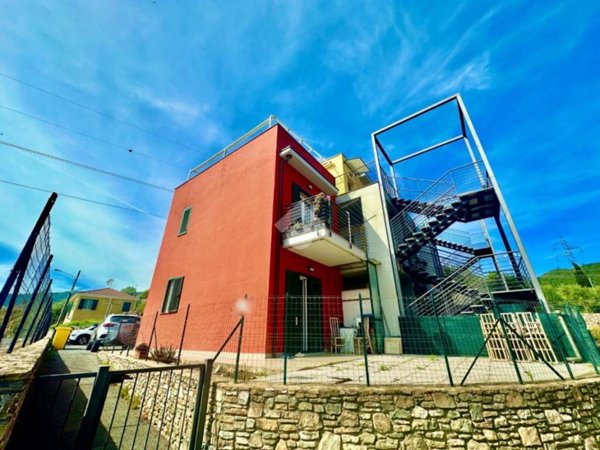 appartamento in vendita ad Andora in zona San Bartolomeo