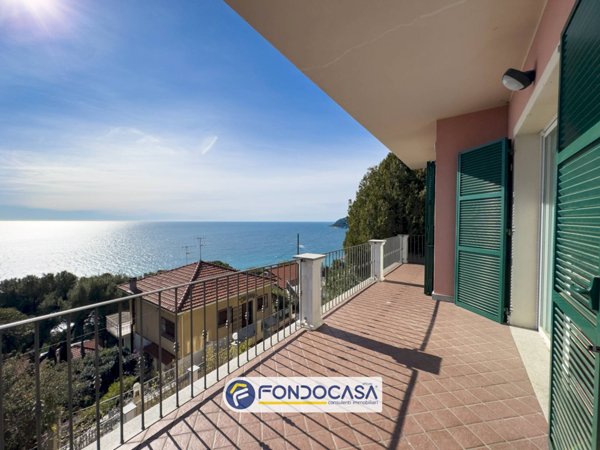 casa indipendente in vendita ad Andora