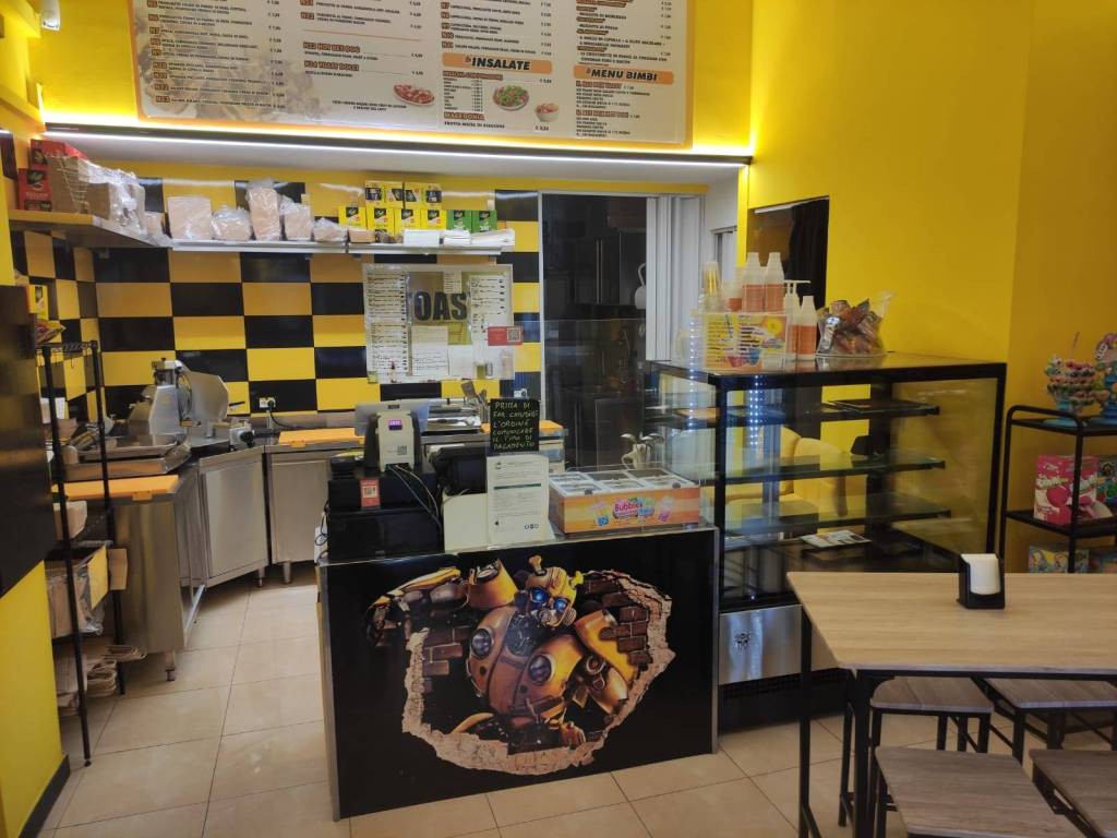 negozio in vendita ad Andora
