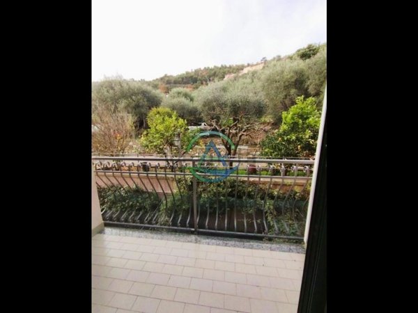 appartamento in vendita ad Andora in zona Rollo