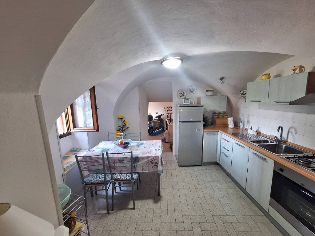 appartamento in vendita ad Andora