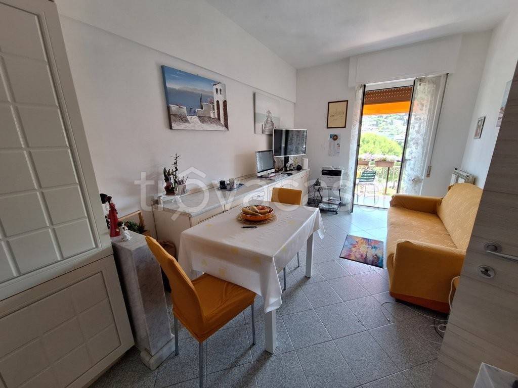 appartamento in vendita ad Andora