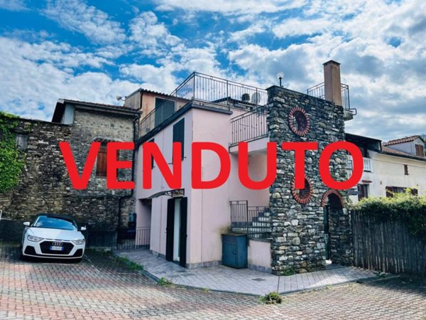 appartamento in vendita ad Andora in zona San Bartolomeo