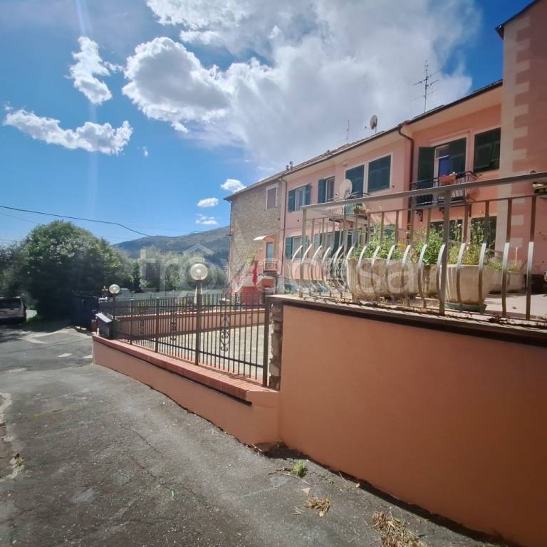 appartamento in vendita ad Andora in zona Molino