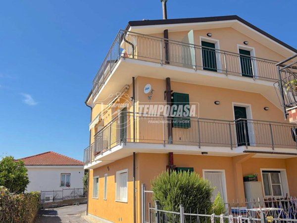 appartamento in vendita ad Andora