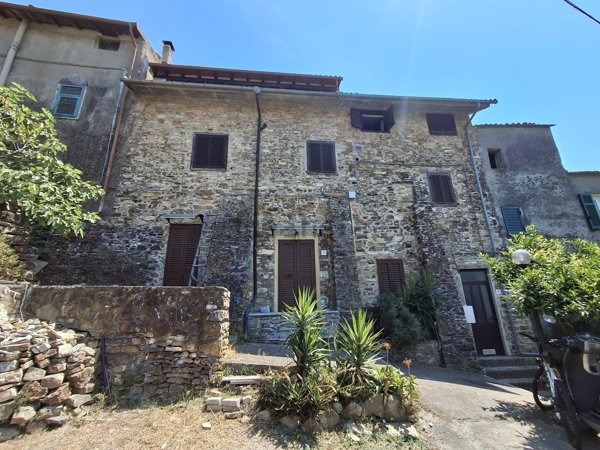 appartamento in vendita ad Andora in zona Molino