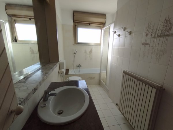 quadrivano in vendita ad Andora