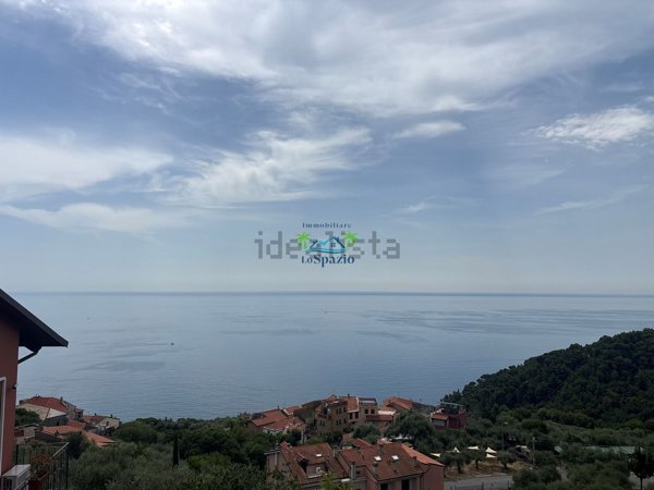 appartamento in vendita ad Andora in zona Rollo