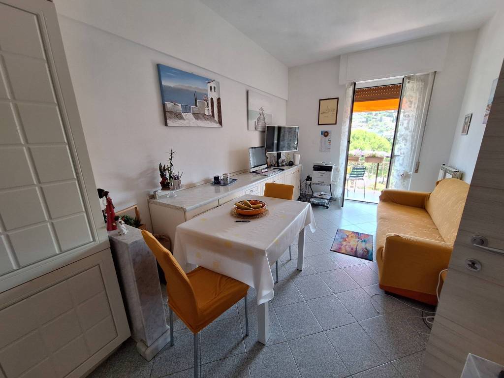 appartamento in vendita ad Andora