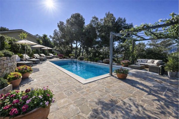 casa indipendente in vendita ad Andora