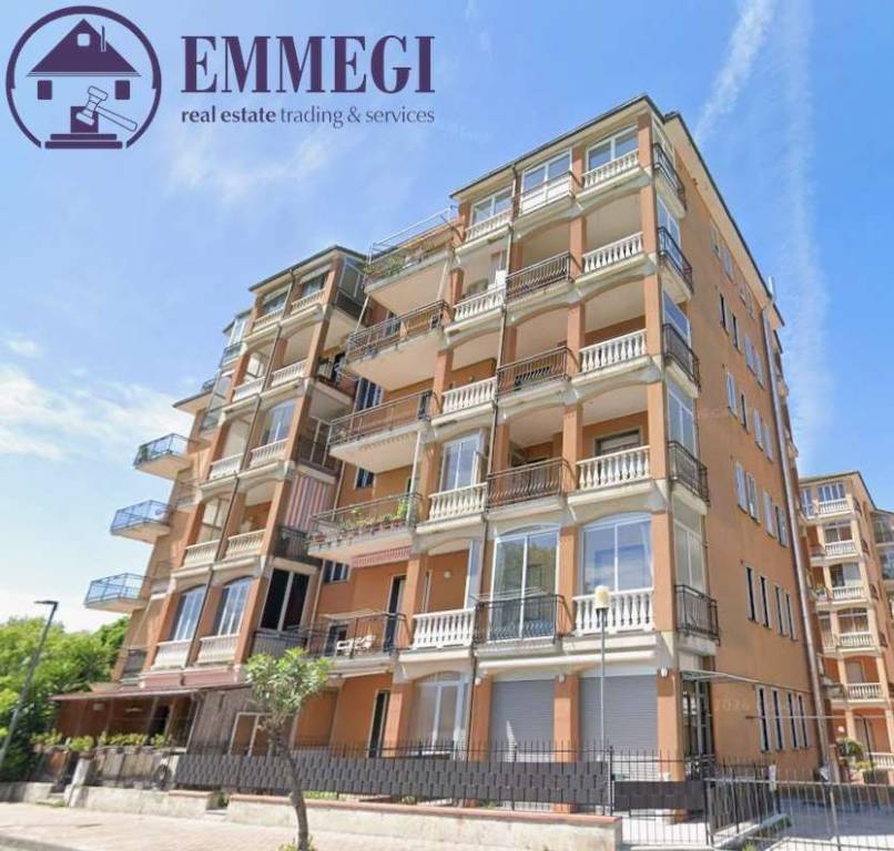 appartamento in vendita ad Andora