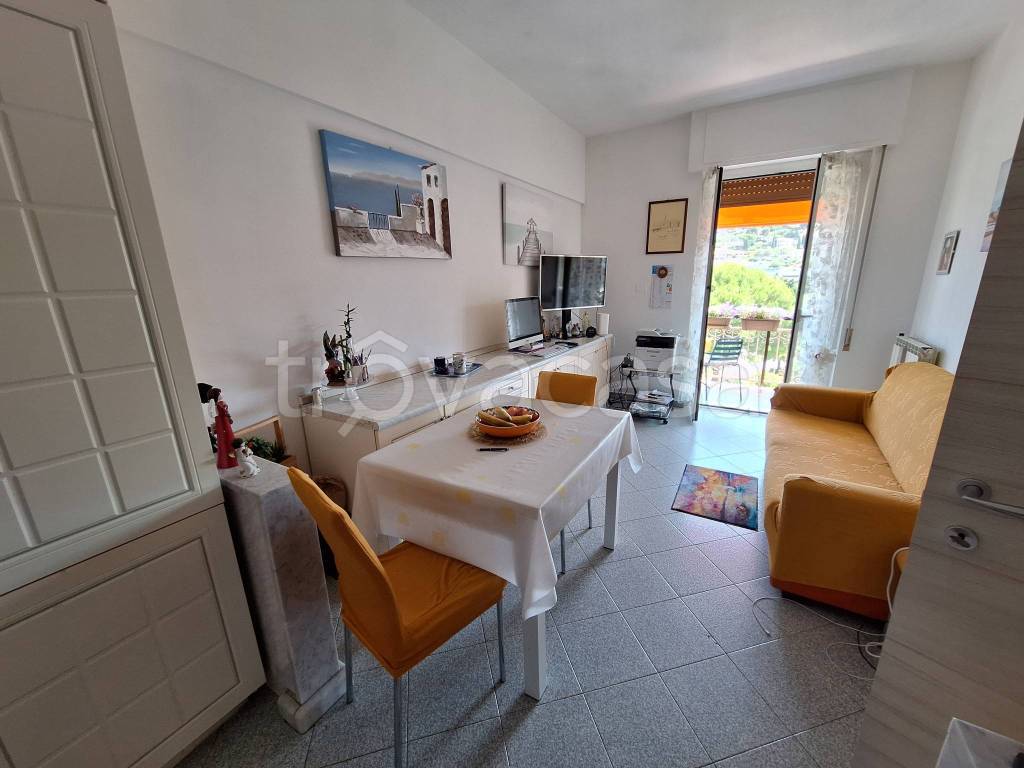 appartamento in vendita ad Andora