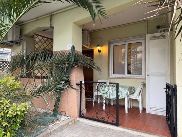 appartamento in vendita ad Andora in zona Rollo