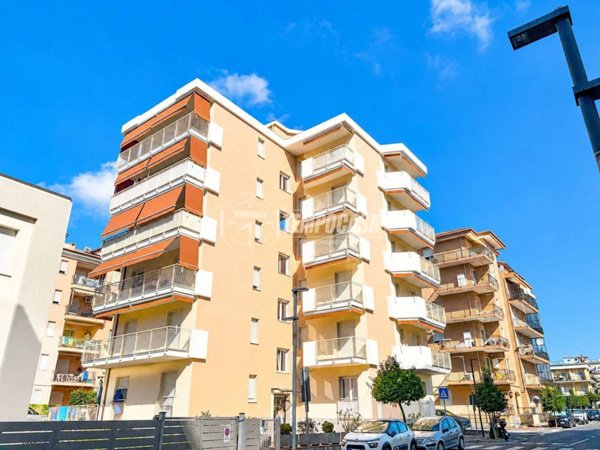appartamento in vendita ad Andora