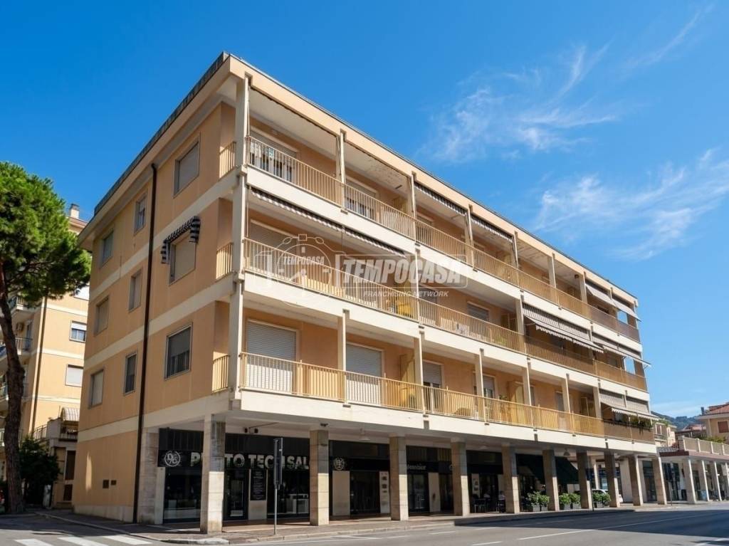 appartamento in vendita ad Andora