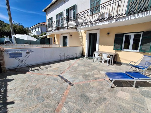 appartamento in vendita ad Andora in zona Molino