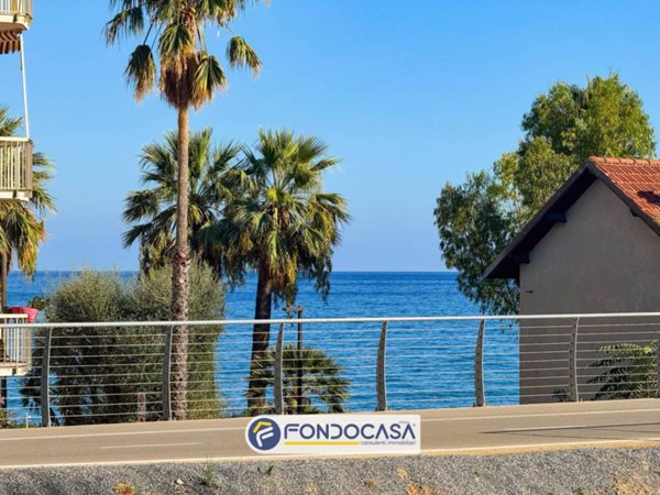appartamento in vendita ad Andora in zona Rollo