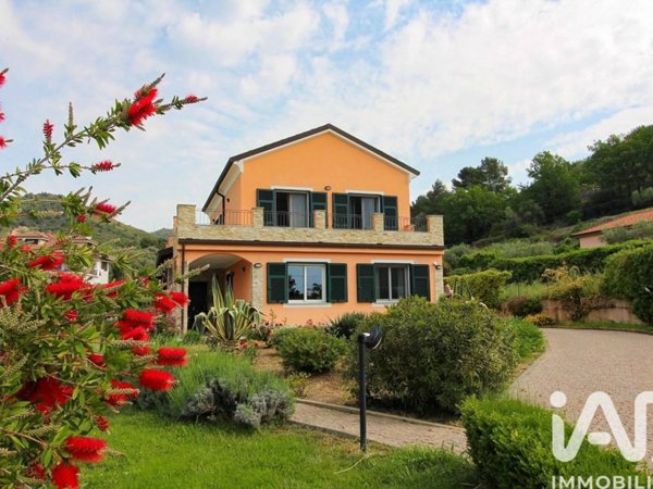 casa indipendente in vendita ad Andora in zona Molino