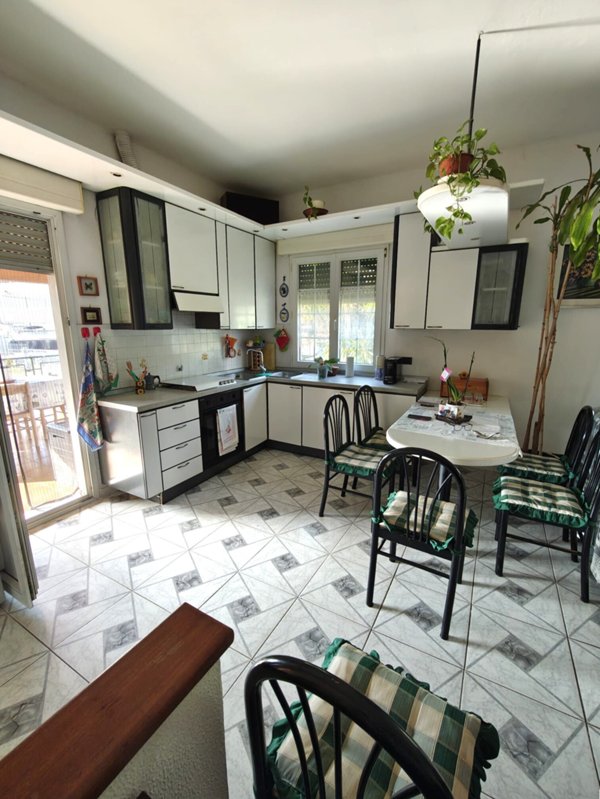 casa indipendente in vendita ad Andora