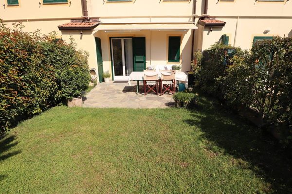 casa indipendente in vendita ad Andora in zona Molino