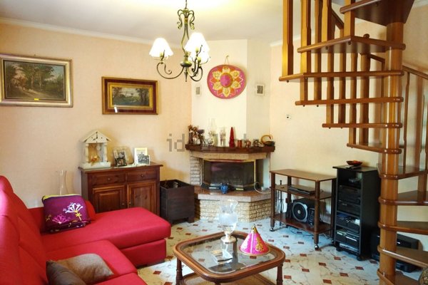 appartamento in vendita ad Arnasco