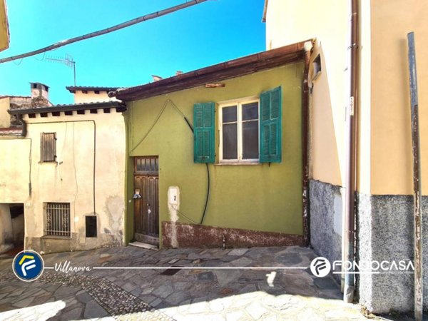 casa indipendente in vendita ad Arnasco