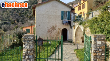 appartamento in vendita ad Arnasco