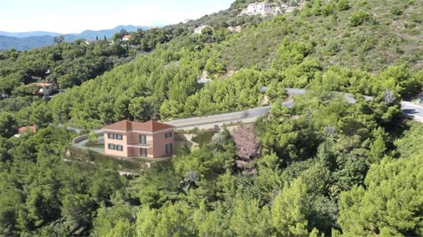terreno edificabile in vendita ad Arnasco in zona Menosio