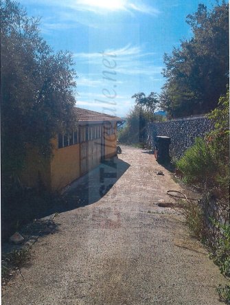 casa indipendente in vendita ad Arnasco