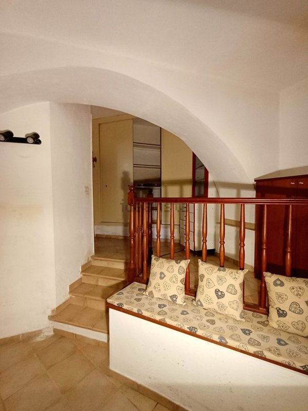 appartamento in vendita ad Arnasco